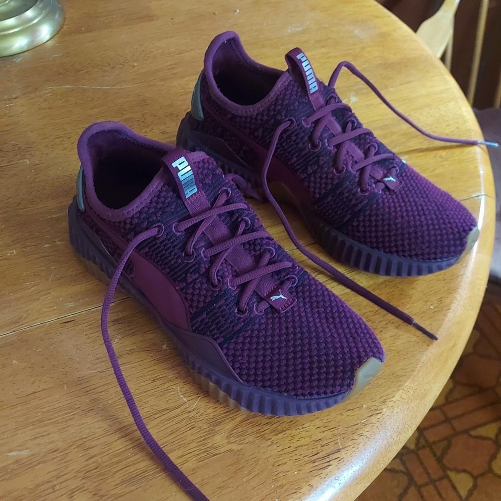 Like nwot, nordstrom puma defy luxe knit cross trainers / Knit sneaker lace Up